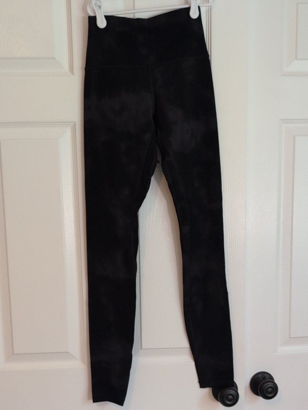 Women's Classic High-Waist Tie-Dye Black Leggings NWT